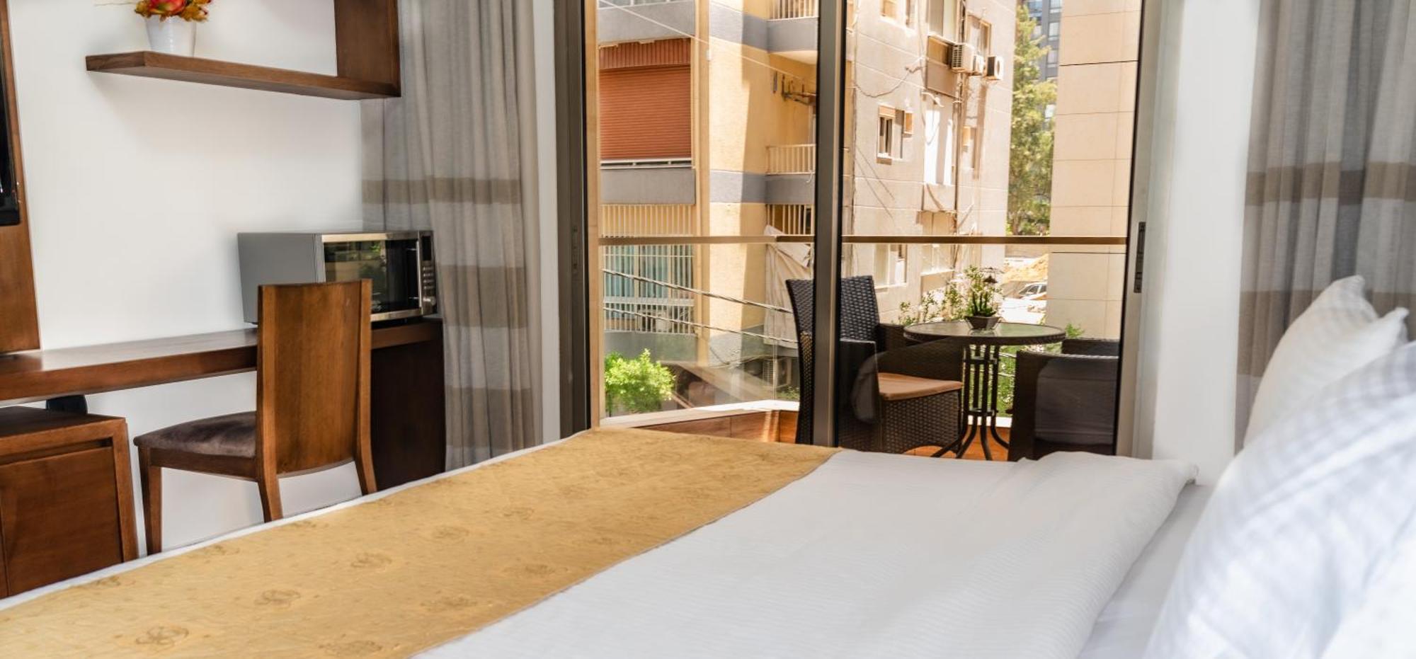 Britannia Suites Бейрут Экстерьер фото