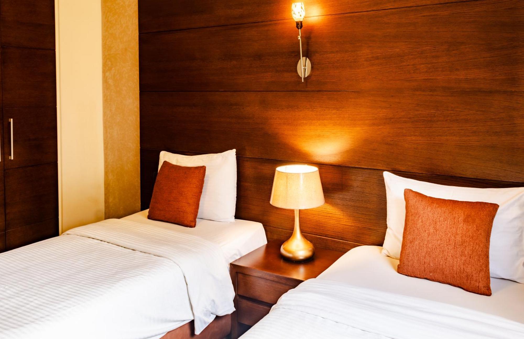 Britannia Suites Бейрут Экстерьер фото