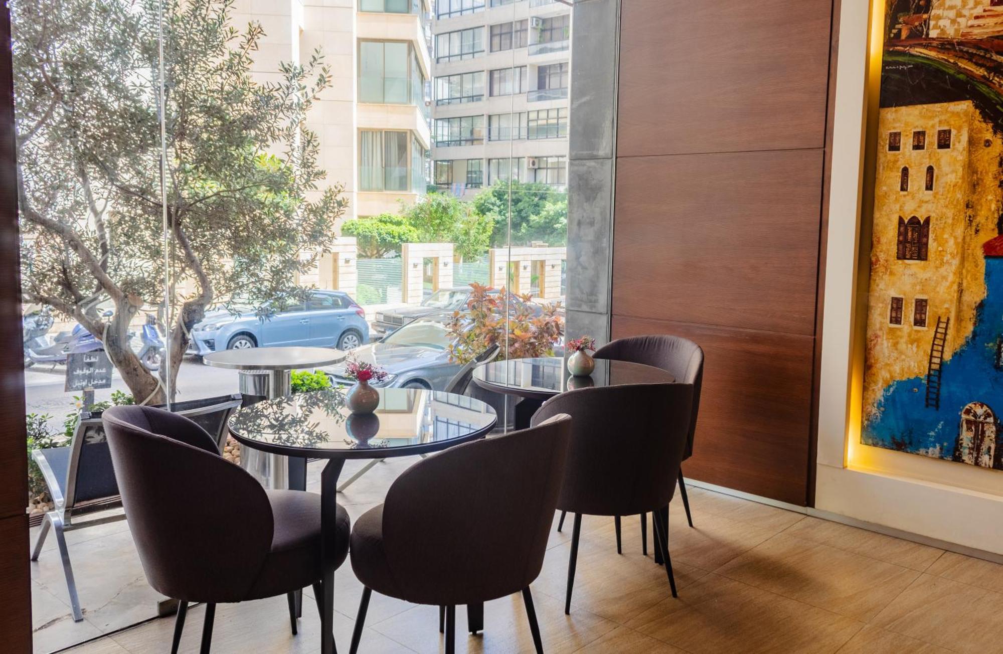 Britannia Suites Бейрут Экстерьер фото