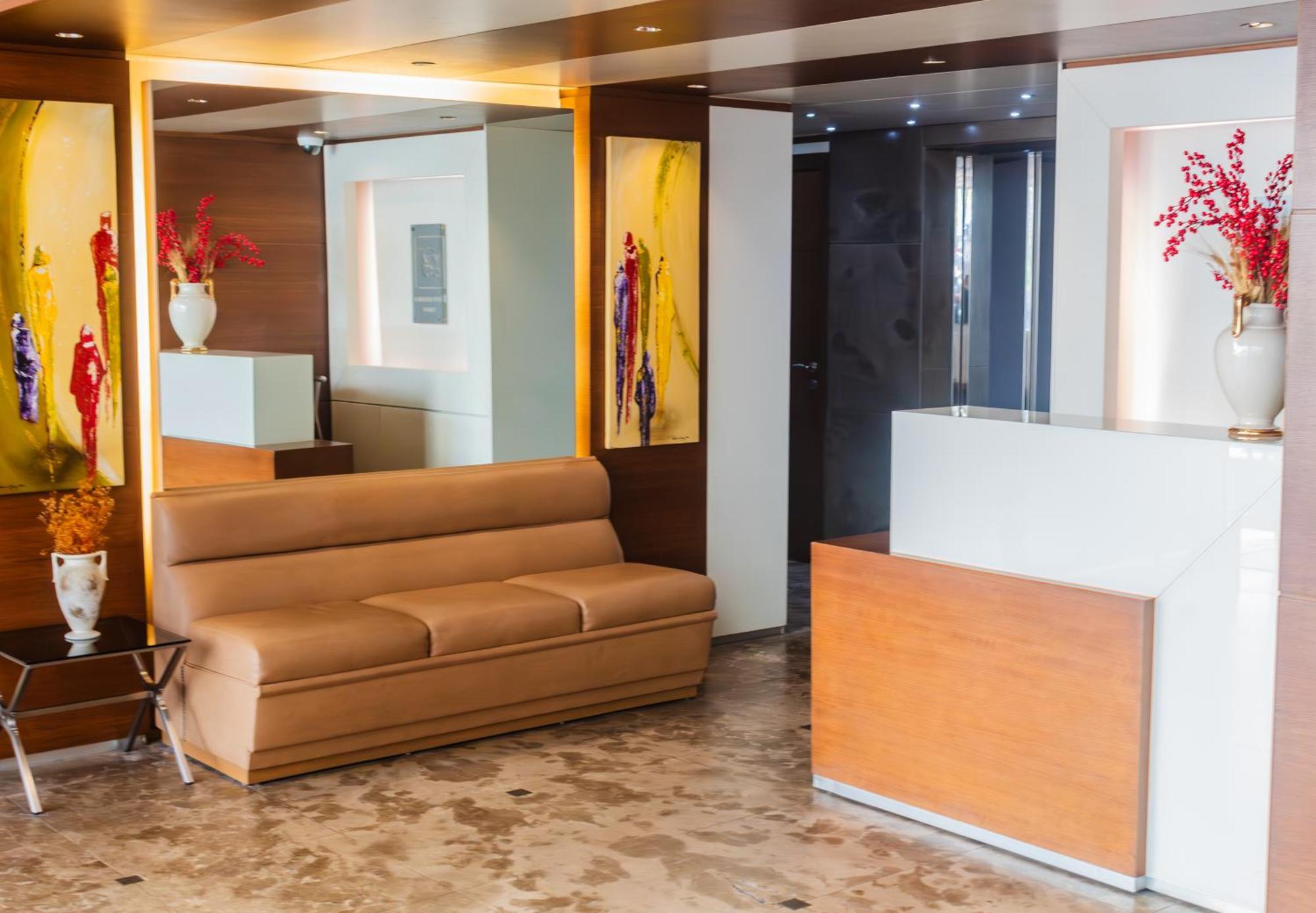 Britannia Suites Бейрут Экстерьер фото